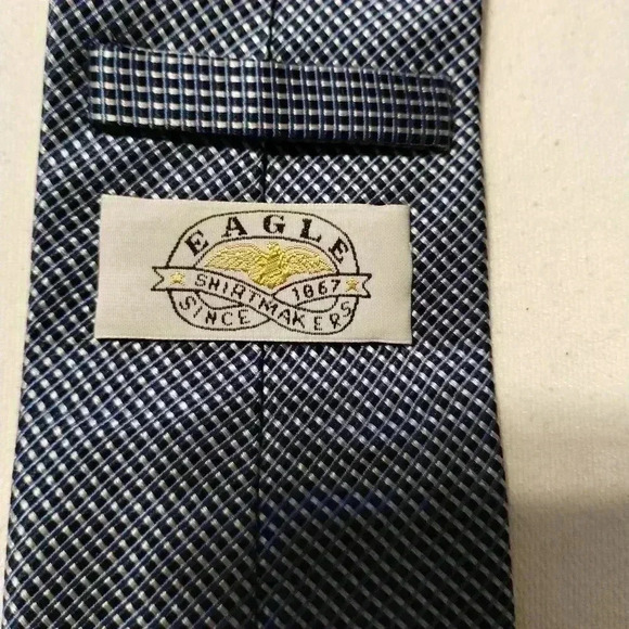 Eagle Shirtmakers Blue Polka Dot Tie - Picture 5 of 5